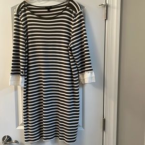 Talbots  XL dress in sage and cream with ruffled cuffs